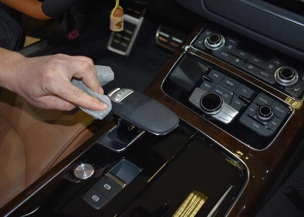 Sprej za poliranje unutrašnjosti automobila - Image 9