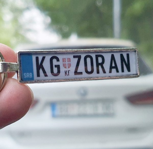 Tvoj lični privezak za ključeve sa registracijom tvojih kola (Personalizovano) - Image 4