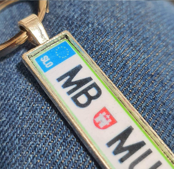 Tvoj lični privezak za ključeve sa registracijom tvojih kola (Personalizovano) - Image 18